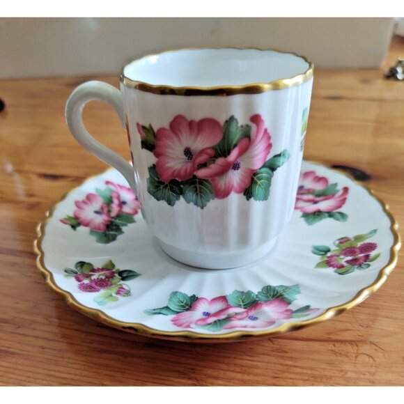 Vintage Spode England  Demitasse Teacup and Saucer - for the Danbury Mint - Picture 2 of 9